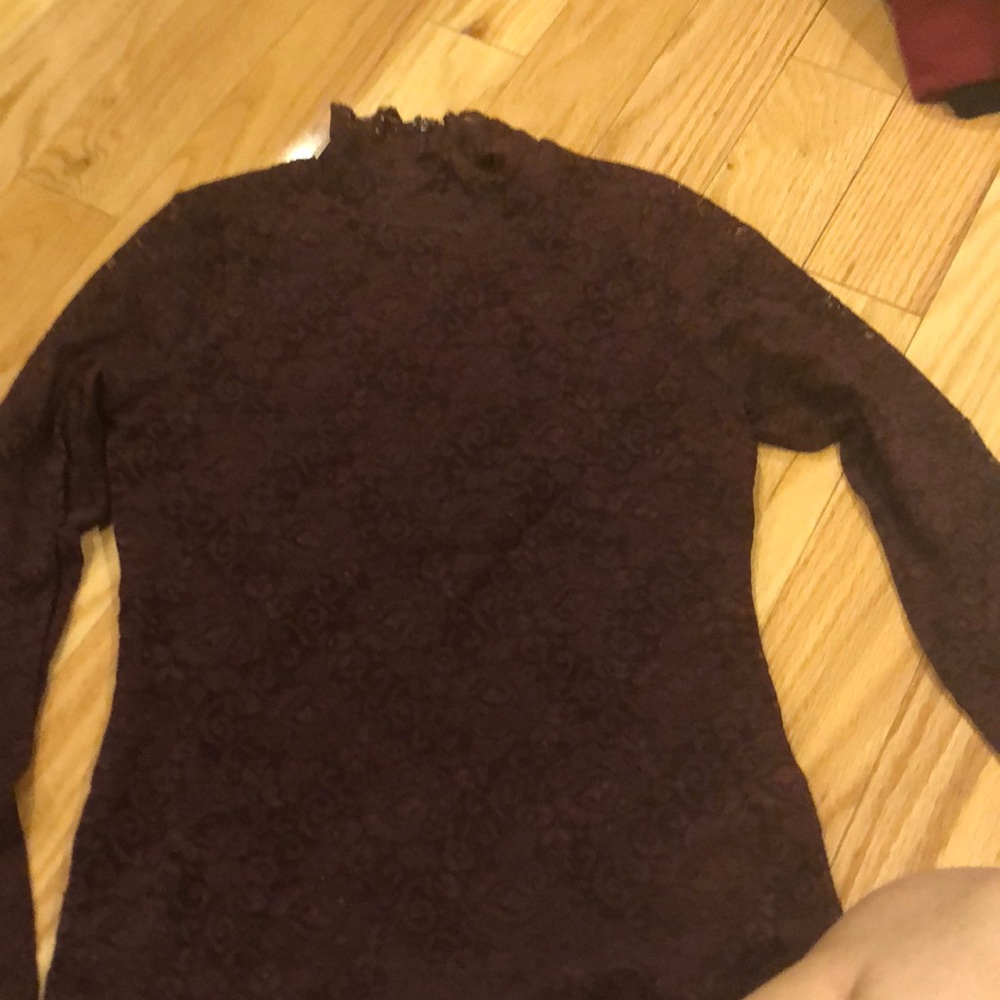 Maroon lace turtleneck